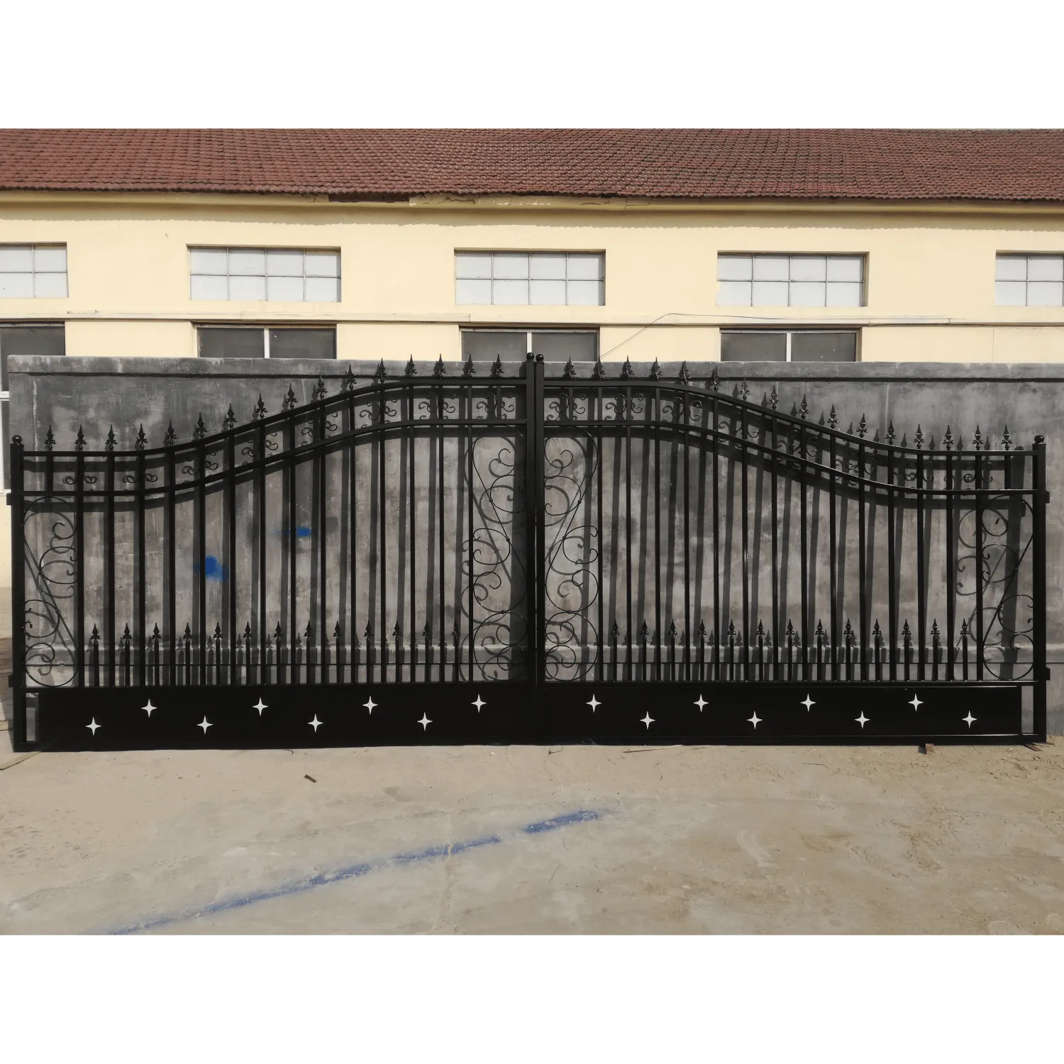 Greatbear Dual Swing Wrought Iron Gate for Driveway